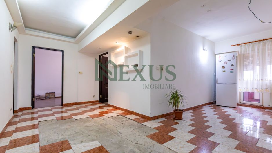 Apartament 3 camere decomandat, ultracentral! - Poză 2