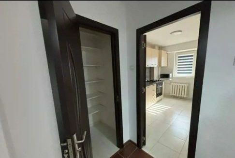Apartament 2 camere, 3 min de metrou Aparatorii Patriei. - Poză 6