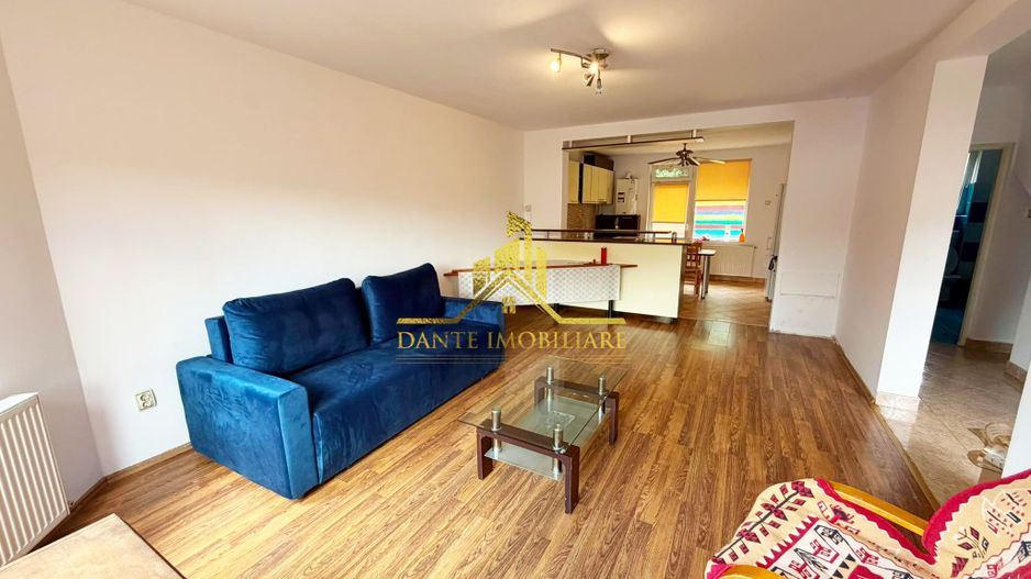 Casa, 4 camere, modern, parcare, curte, balcon, zona Semicentrala - Poză 2