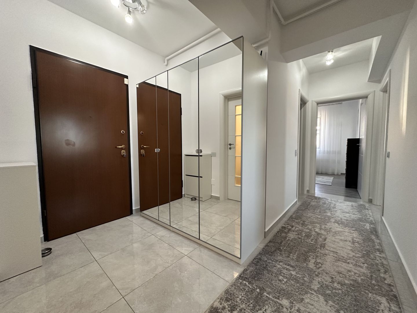 DOBROESTI - Fundeni | Chirie 3 Camere + Parcare + Boxa - Poză 5