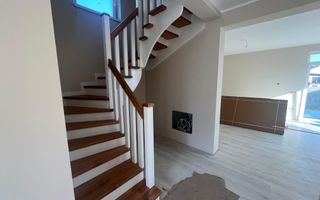 Casa Individuala in Mosnita Veche. Toate Utilitatile. Zona Excelenta. - Poză 7