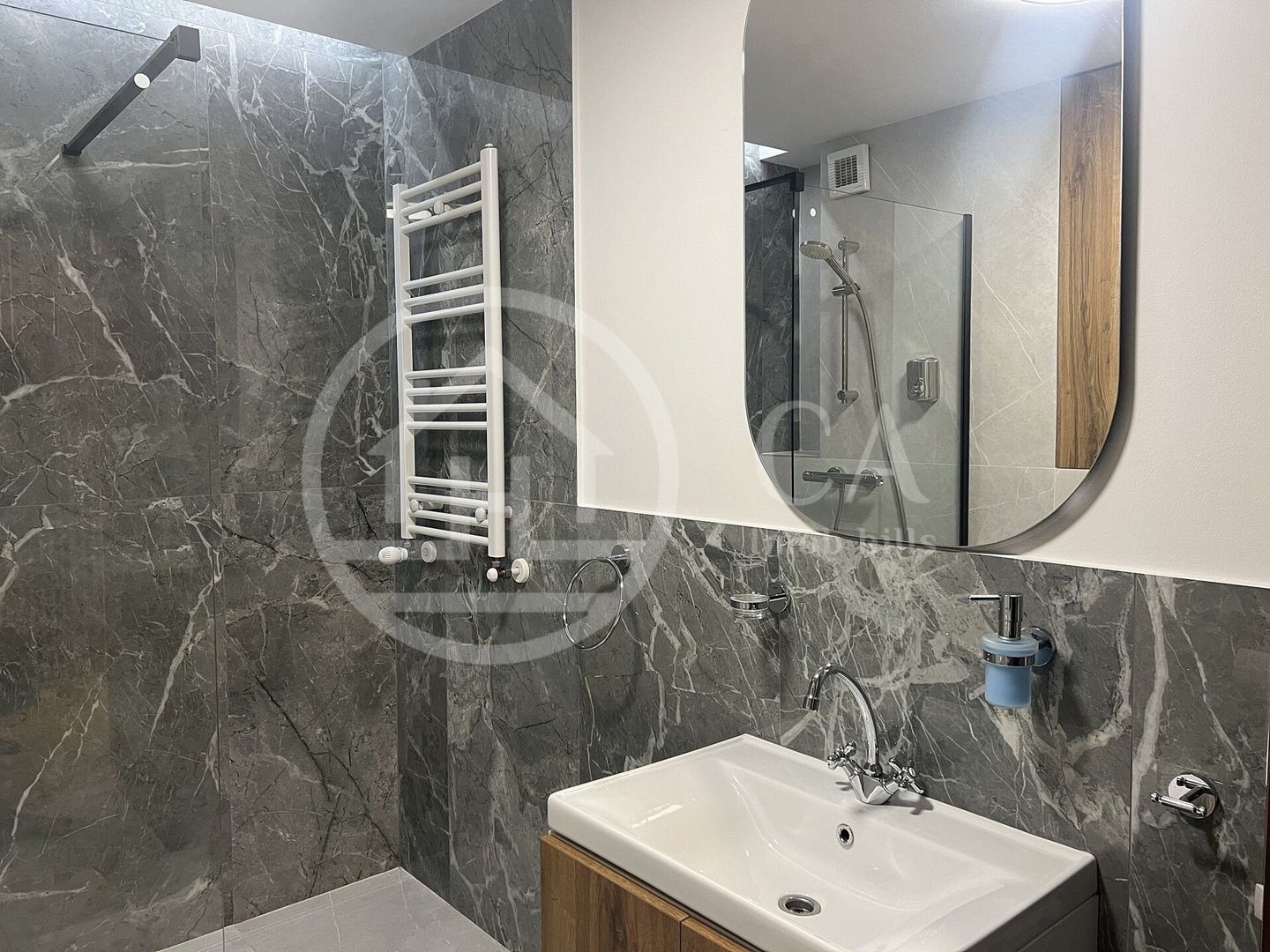 Apartament cu 2 camere de vanzare zona Republicii Oradea - Poză 6