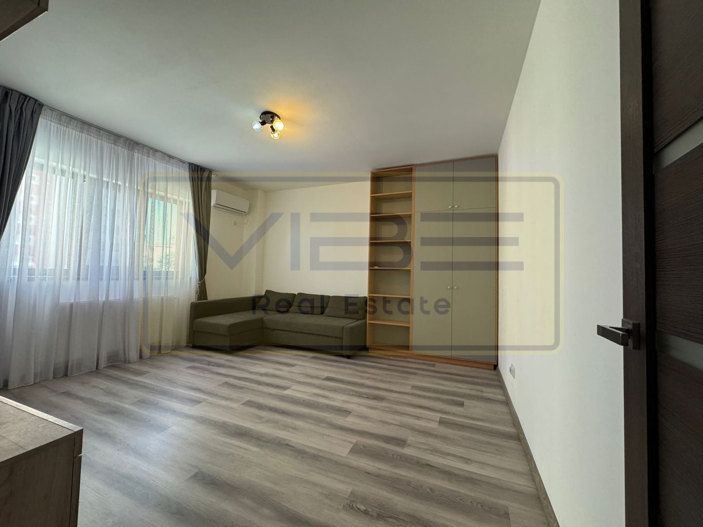 Apartament 2 camere cu parcare River Towers - Poză 15