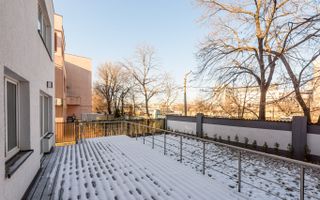 Vila ***400mp*** + Curte Proprie // zona Aviației - Poză 6