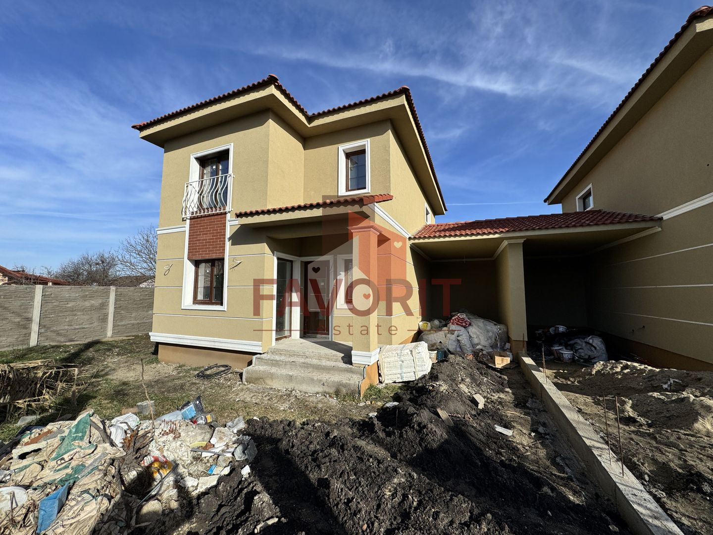 Casa Individuala in Mosnita. La asfalt. Cu Carport - Poză 2