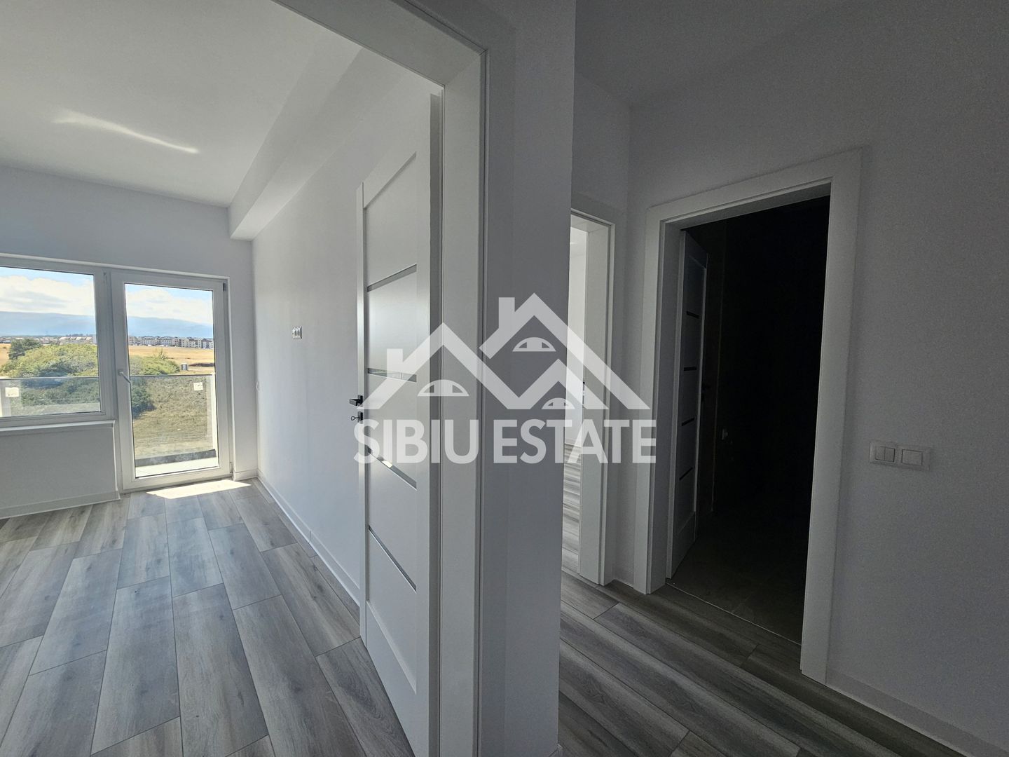 Apartament 3 camere LA CHEIE - Poză 7