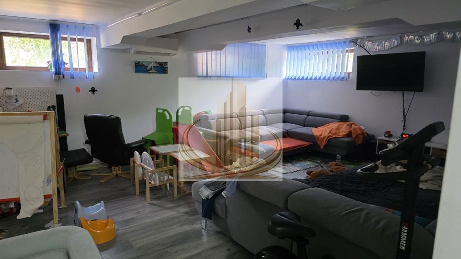 Casa 190mp cu teren 1100mp Lipovei - Poză 19