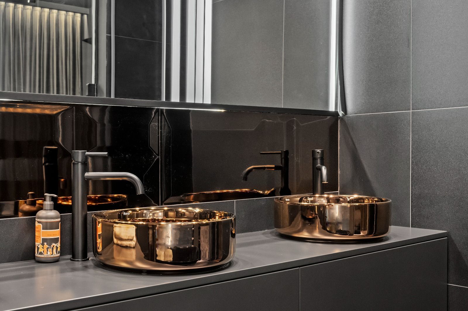 Apartament 3 camere lux | 140 mp | 33 mp terasă | Șos. Petricani - Poză 12