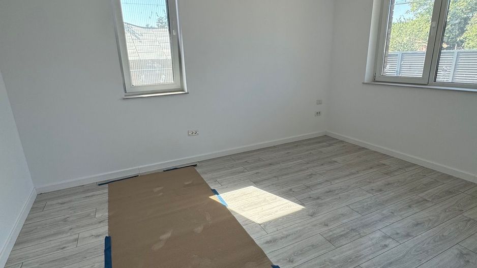 Vile parter Tunari Proiect DEOSEBIT, 150m2, curte 300m2 - Poză 19