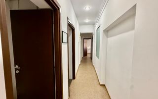 Apartament in vila | Ultracentral | 2 intrări | Garaj 30 mp | Renovat - Poză 18