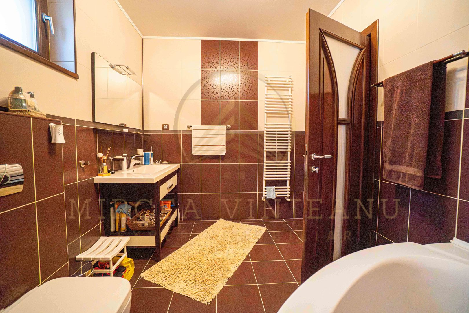 DACIA - Vila D+P+1E+M, teren 780 mp, deschidere 24 ml. - Poză 39