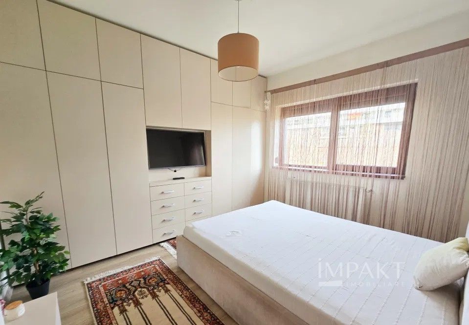 Apartament de inchiriat in Vila - Poză 3