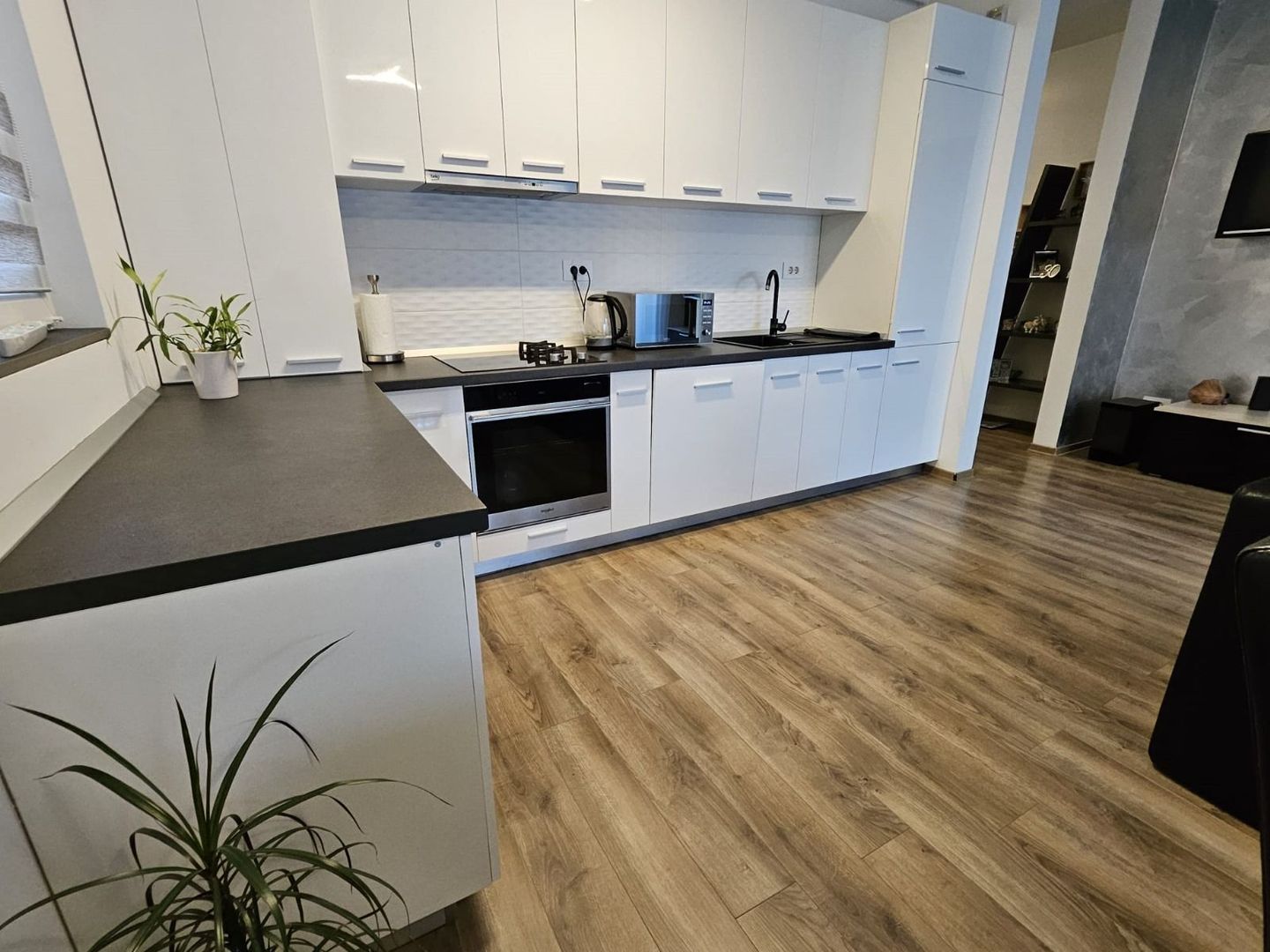 Torontalului | 2 camere + birou | 2 terase | Mobilat-Utilat | Loc de parcare - Poză 7