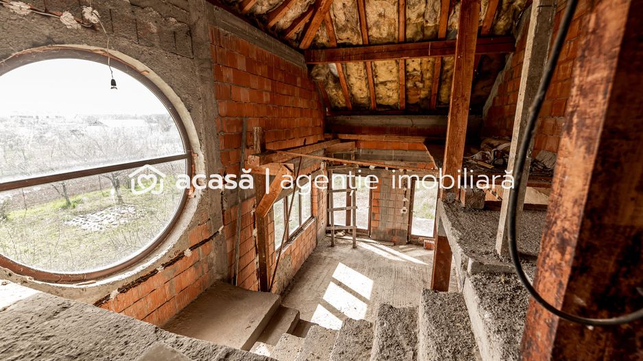 Casă 6 camere - la roșu - Zimandcuz, Arad – COMISION 0 - Poză 4