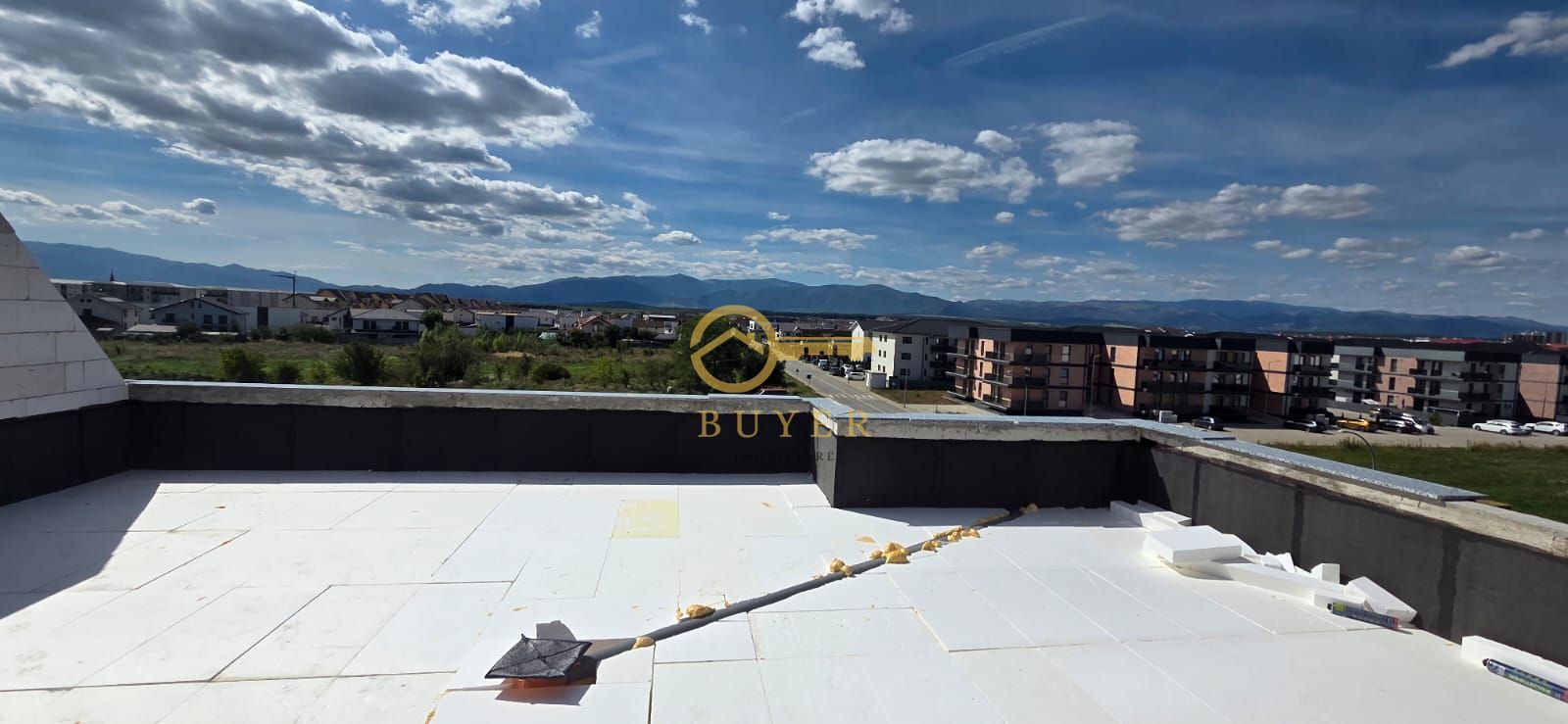 Penthouse cu 3 camere si terasa 60.20mp- Selimbar, panorama spre munti - Poză 5