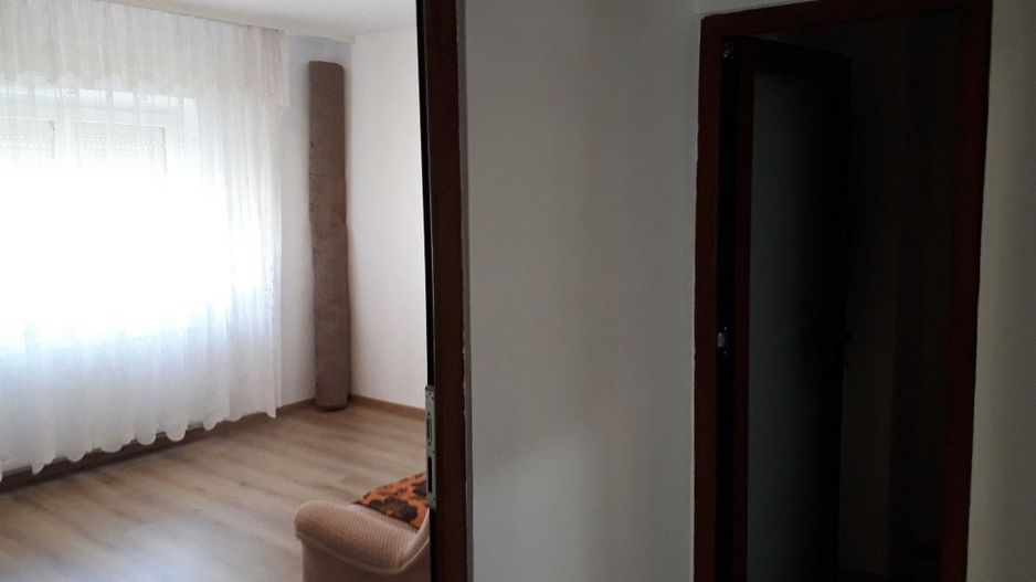 Ap 3 camere - Poză 3