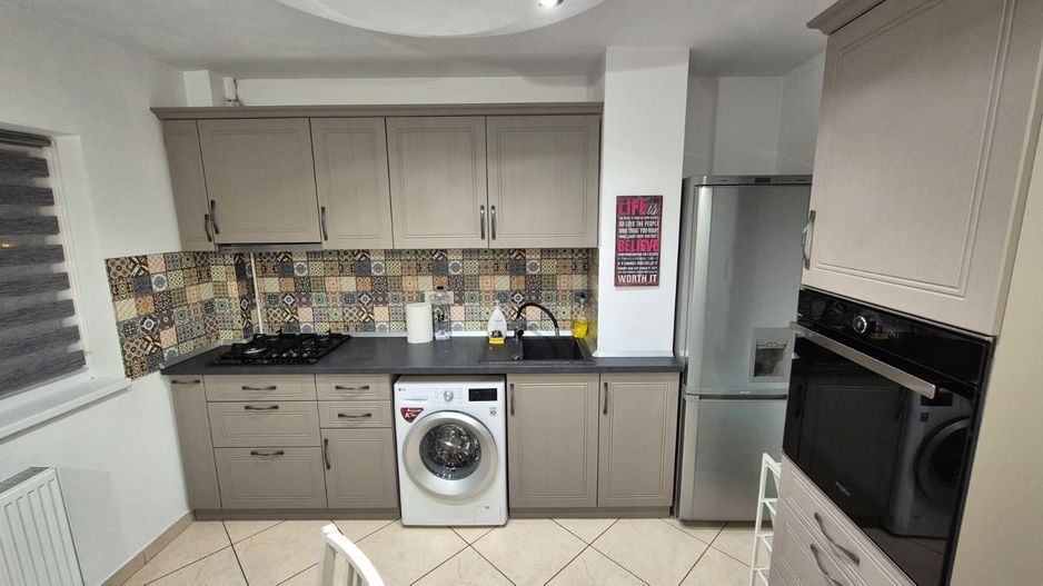 AP. 2 CAMERE TINERETULUI,LOC DE PARCARE,MODERN,BUCATARIE INCHISA - Poză 3