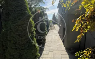 Casa de vanzare cu 10 camere in Santandrei, Bihor - Poză 15