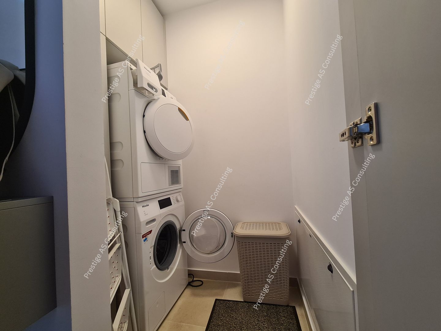 ISHO - Apartament 2 Camere cu parcare subterana si vedere panoramica Etaj 16 - Poză 6