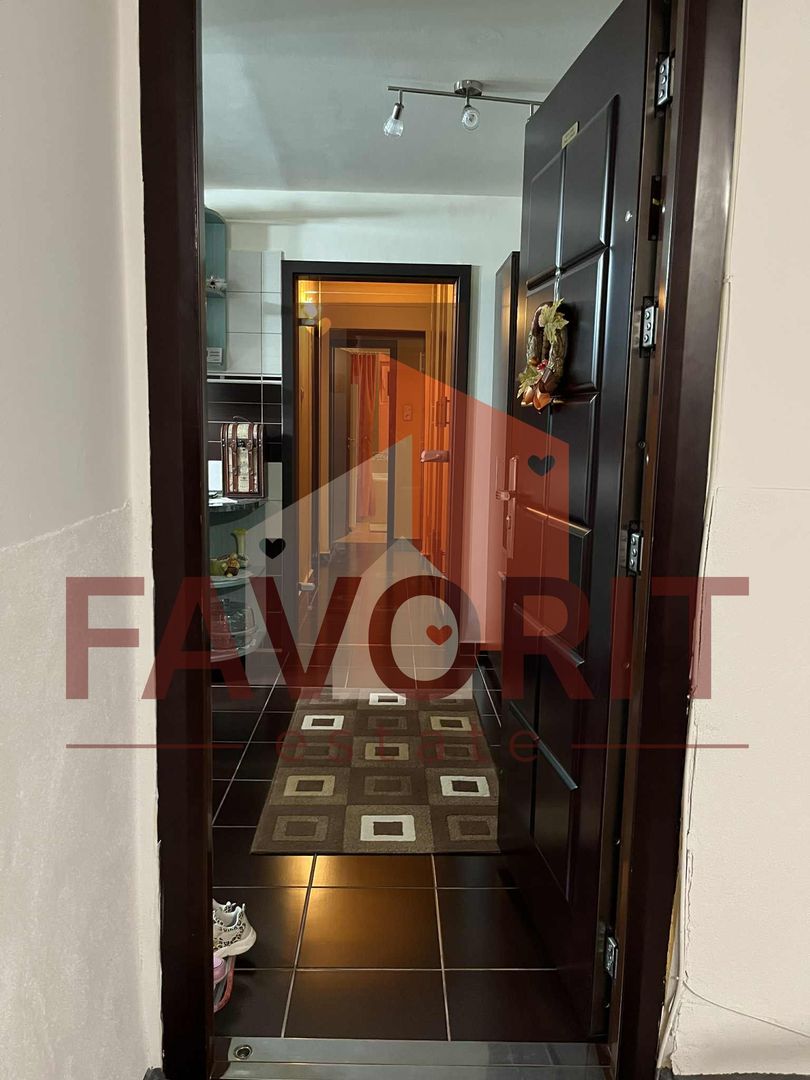 3 camere, decomandat | etaj 4 | centrala proprie | mobilat | zona excelenta - Poză 5