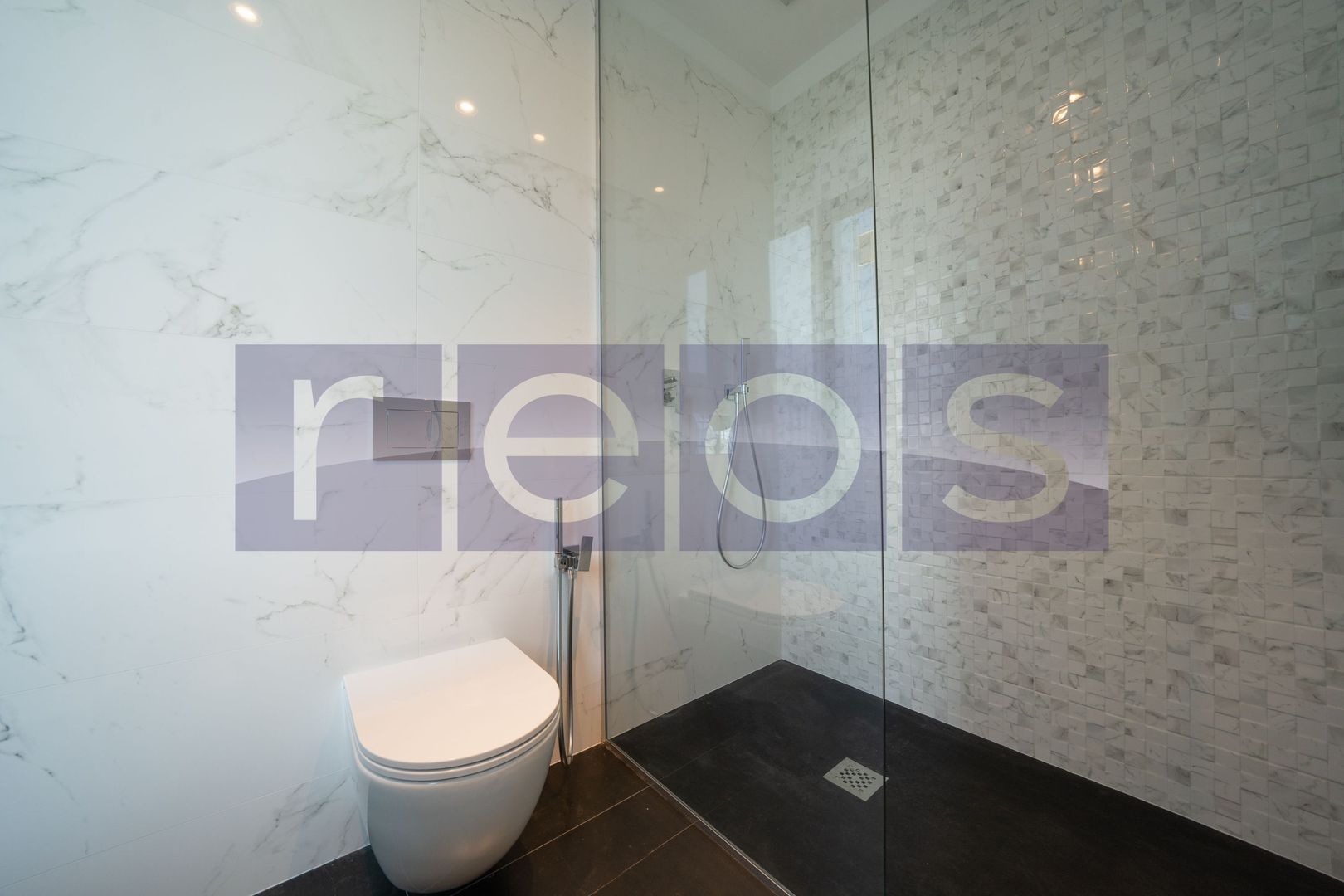 INCHIRIERE 3 CAMERE | ONE ELIADE | MOBILAT SI UTILAT LUX | VEDERE LAC - Poză 13