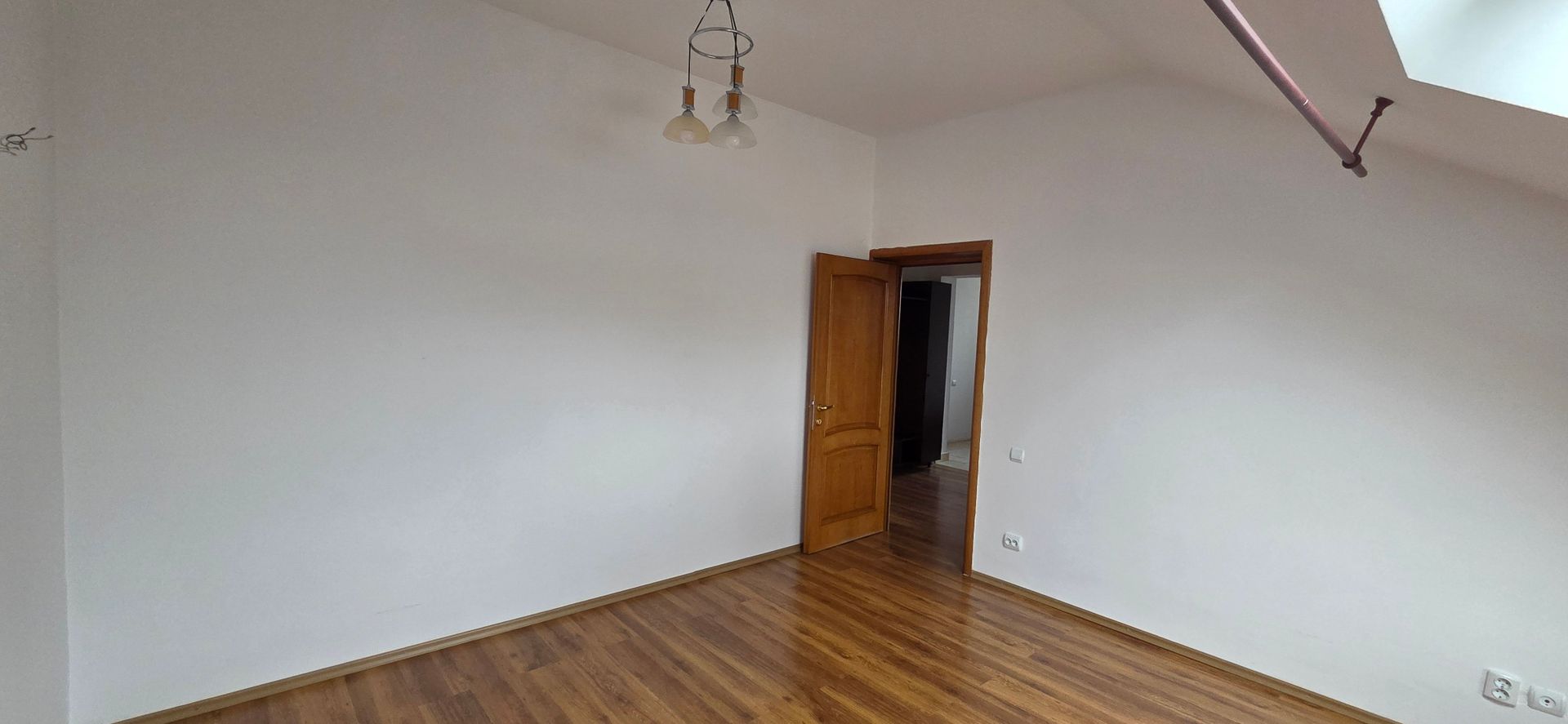 Apartament 3 camere 83mp utili Bucurestii Noi / 800m metrou Laminorului - Poză 13