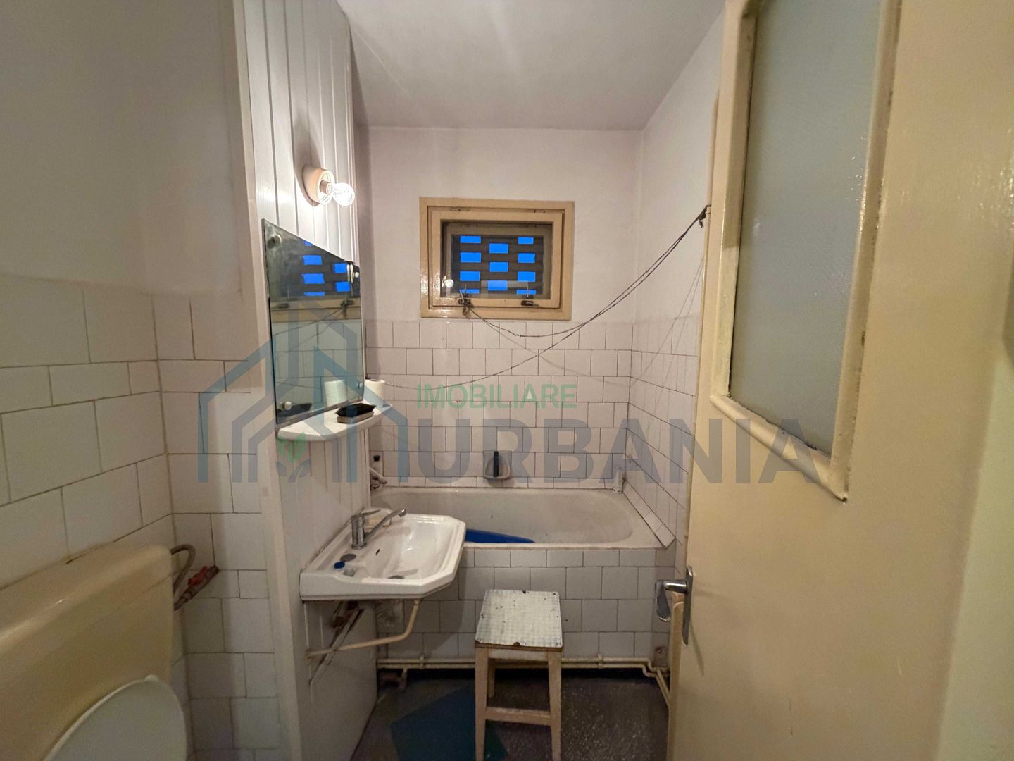 De vanzare apartament 3 camere Tatarasi - Poză 5