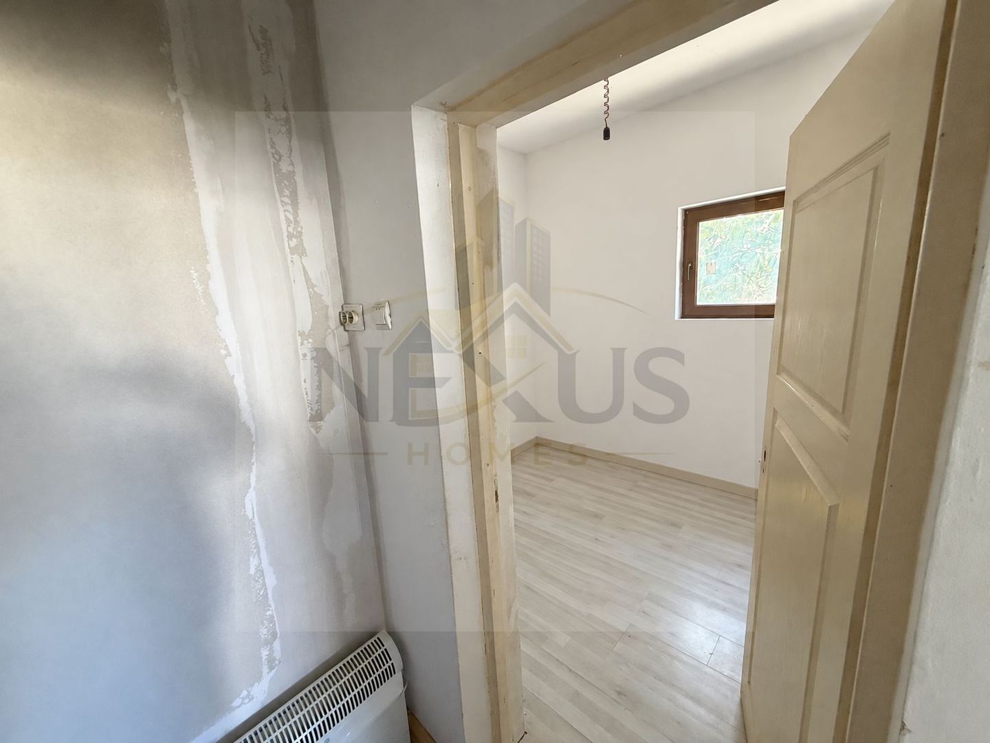Casa individuala - 211 mp utili - 6 cam - 4 bai - Necesita investitie - Poză 15