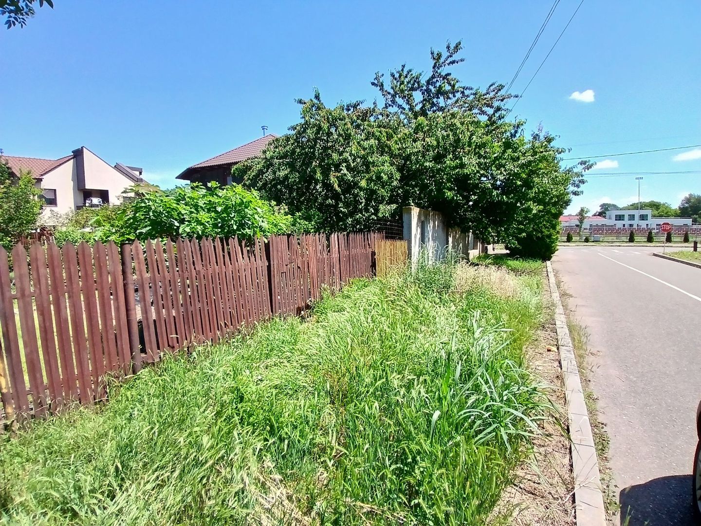 Teren intravilan 402 mp în Tecuci – zonă liniștită, deschidere 16 ml - Poză 3