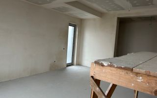 Casă P+1, 315 m² utili | Teren 1.300 m² | Pe malul lacului Ostratu - Poză 6