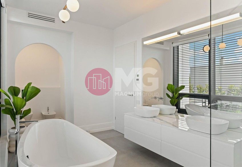 Vila moderna- de vanzare- la padure - Poză 14