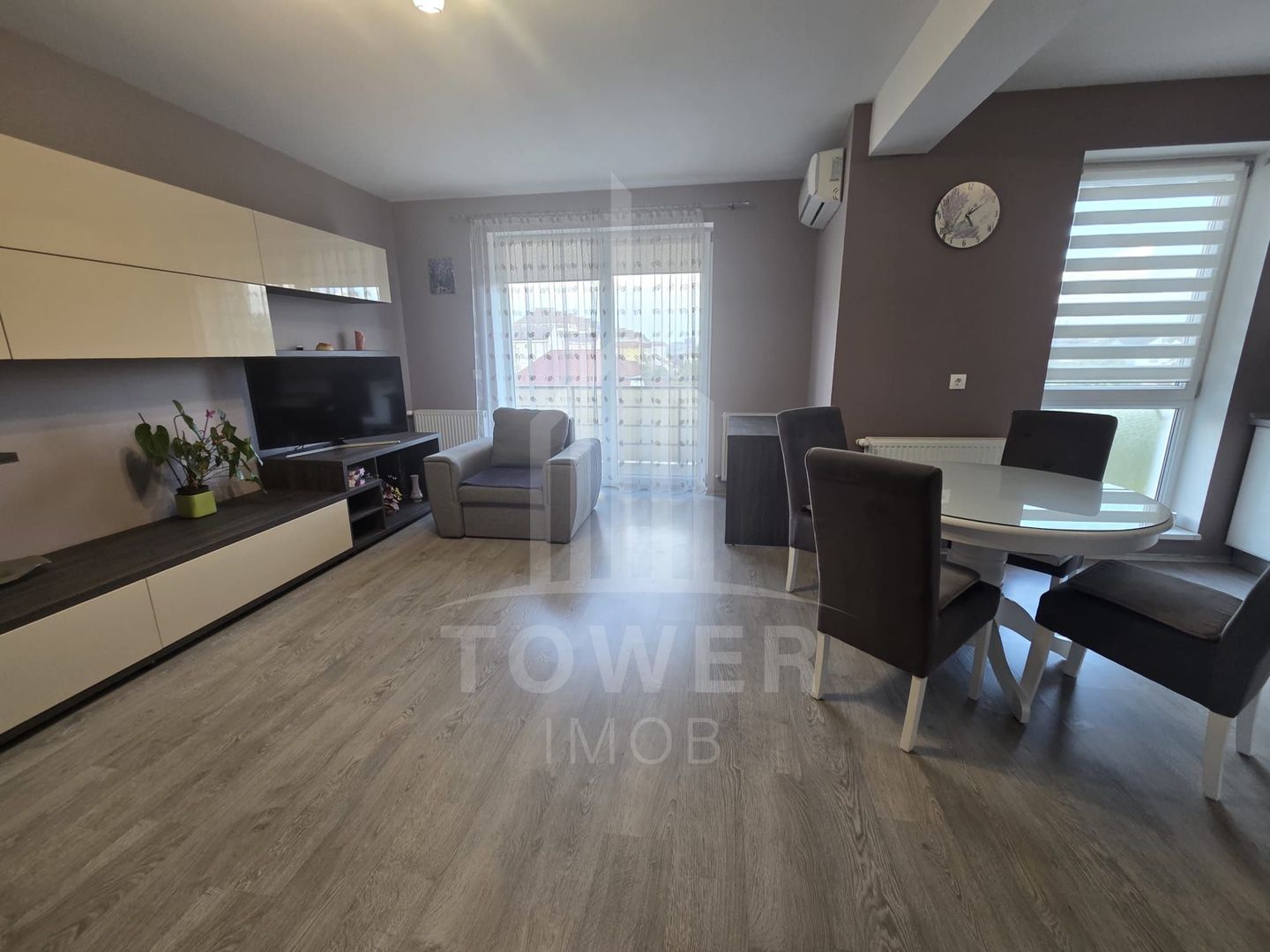 Apartament modern 3 camere, 70 mp, zona Turnișor – parcare în curte privată - Poză 1