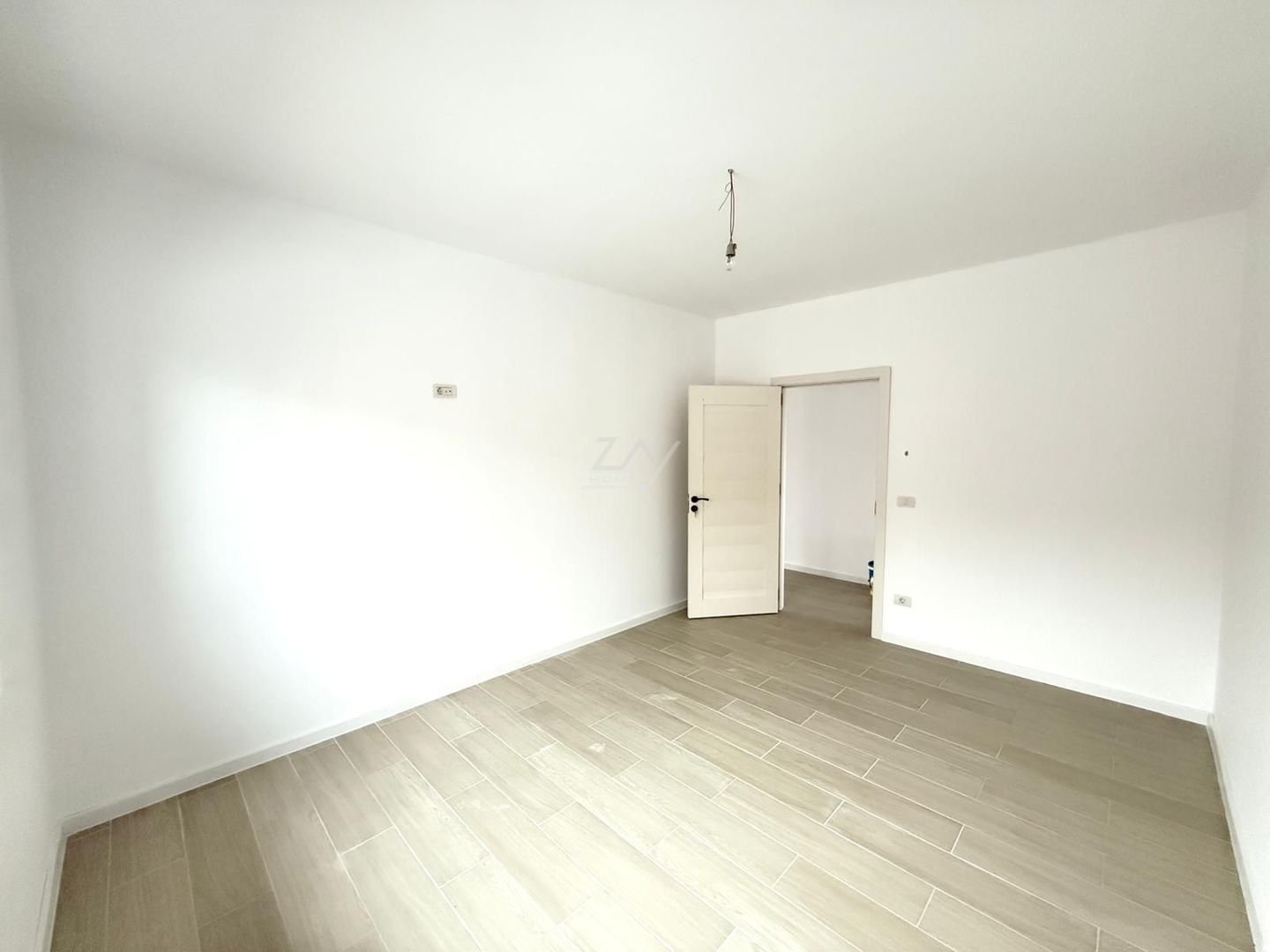 Comision 0. Duplex FINALIZAT 82 mp. Teren generos. - Poză 12