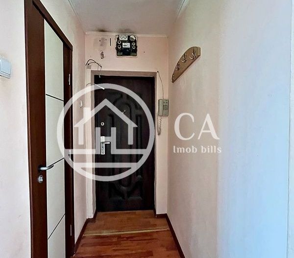 Apartament de vânzare cu 2 camere în zona Rogerius, Oradea - Poză 8