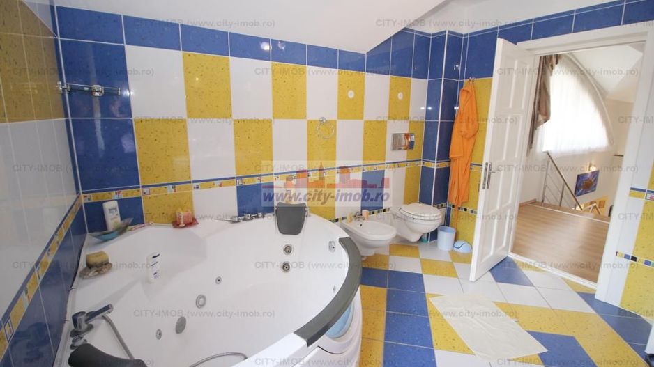 Vanzare Vila SINAIA - Poză 19