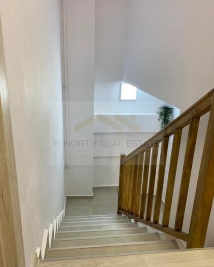 Timisoara 58 bloc nou, scara interioara, complet mobilat, proaspat renovat - Poză 10