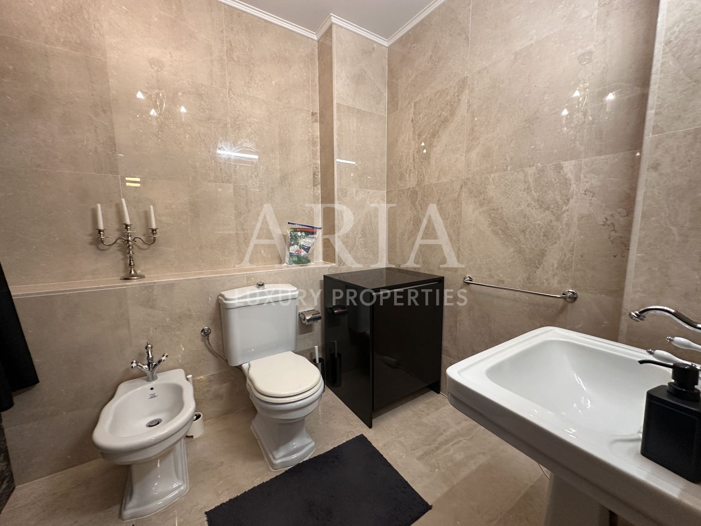 APARTAMENT 3 CAMERE HERASTRAU LUX - Poză 13