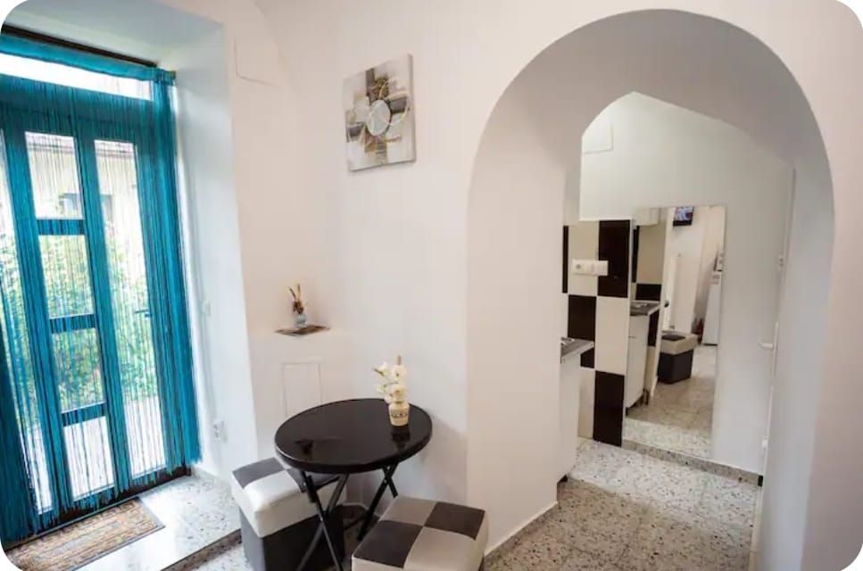 Garsoniera De Inchiriat | Ultracentral | Piata Unirii | UMF - Poză 2