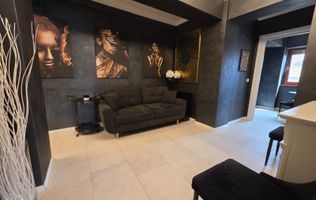 2 CAMERE DECOMANDAT--ETAJ 1--MOBILAT+UTILAT--ESQ VILLAGE V.L