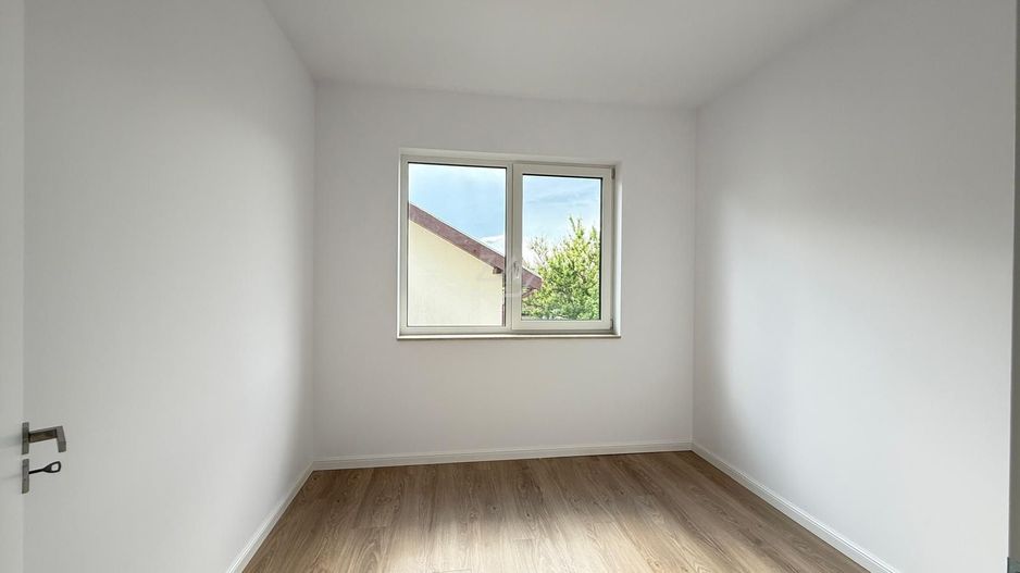 Locatie excelenta - langa Musicescu. 3 dormitoare. 2 locuri parcare. - Poză 17