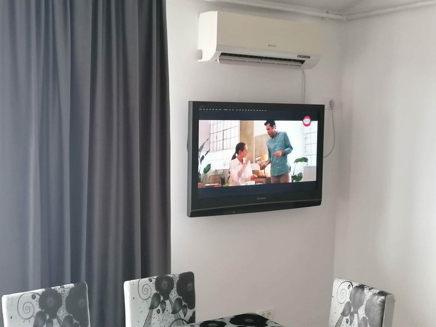 Apartament 60 mp utili +10 mp terasa mobilat/utilat + loc parcare - Poză 7