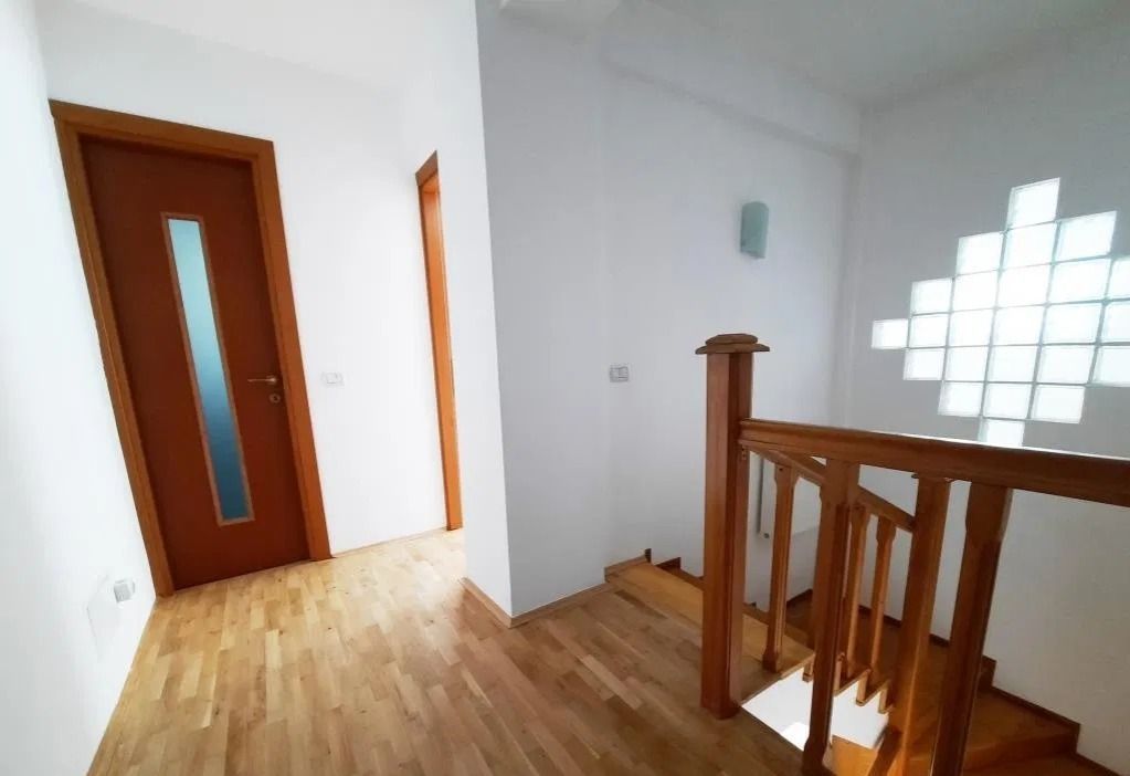 Apartament 4 camere nemobilat Stefan cel Mare de inchiriat bloc 2013 - Poză 4