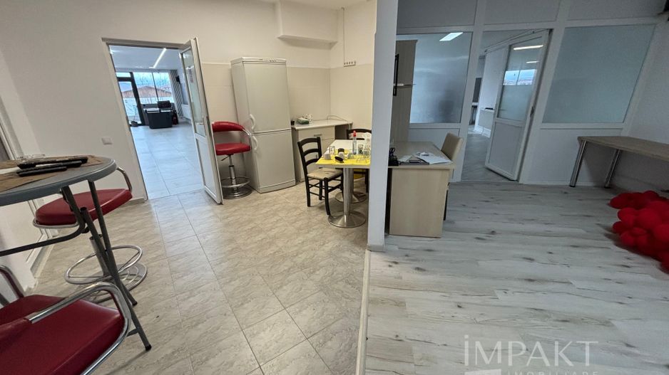 De vânzare spațiu comercial, show-room - Florești - Poză 5