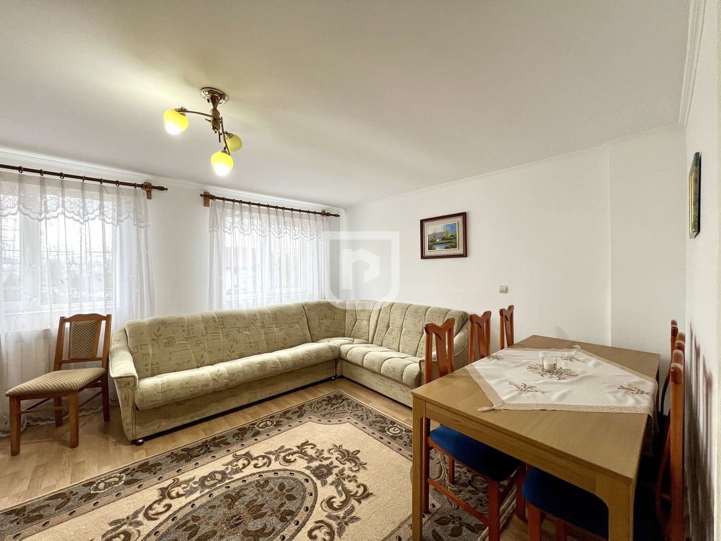 Casa de vacanta spatioasa de vanzare 6 dormitoare in Gura Humorului - Poză 18