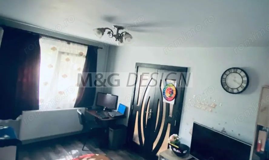 Vand apartament 2 camere ,etaj 2, zona Sagului, direct proprietar - Poză 1