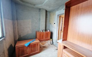 Boxa cu 2 camere in Cetate - Poză 5