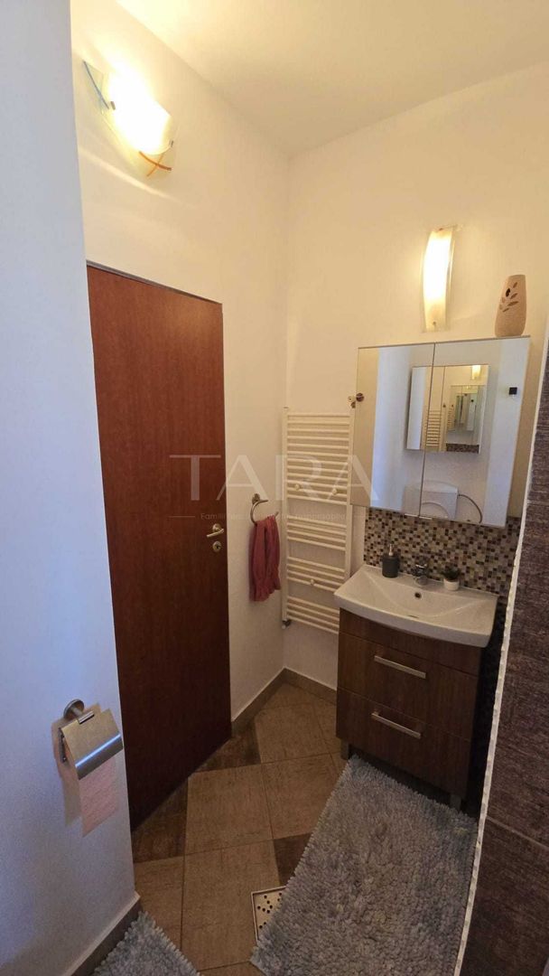 Apartament 3 camere cu mansardă și balcon generos – zona Câmpului. - Poză 7