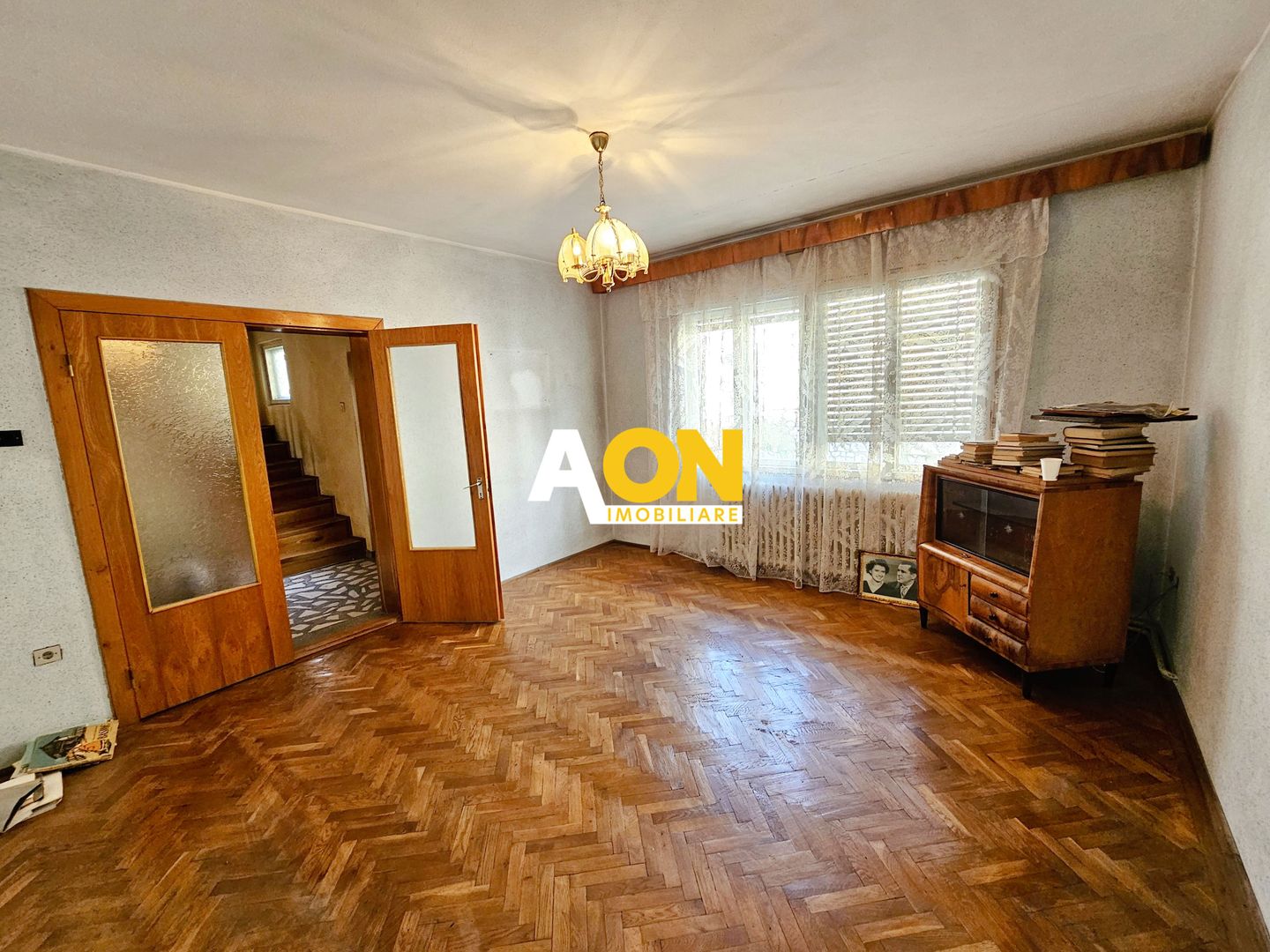 Casa tip duplex, 4 camere, garaj. Cetate, zona HCC - Poză 3