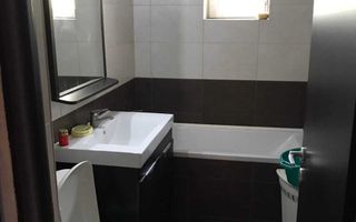 Apartament decomandat cu 3 camere - 70mp, central - 550€ - Poză 7
