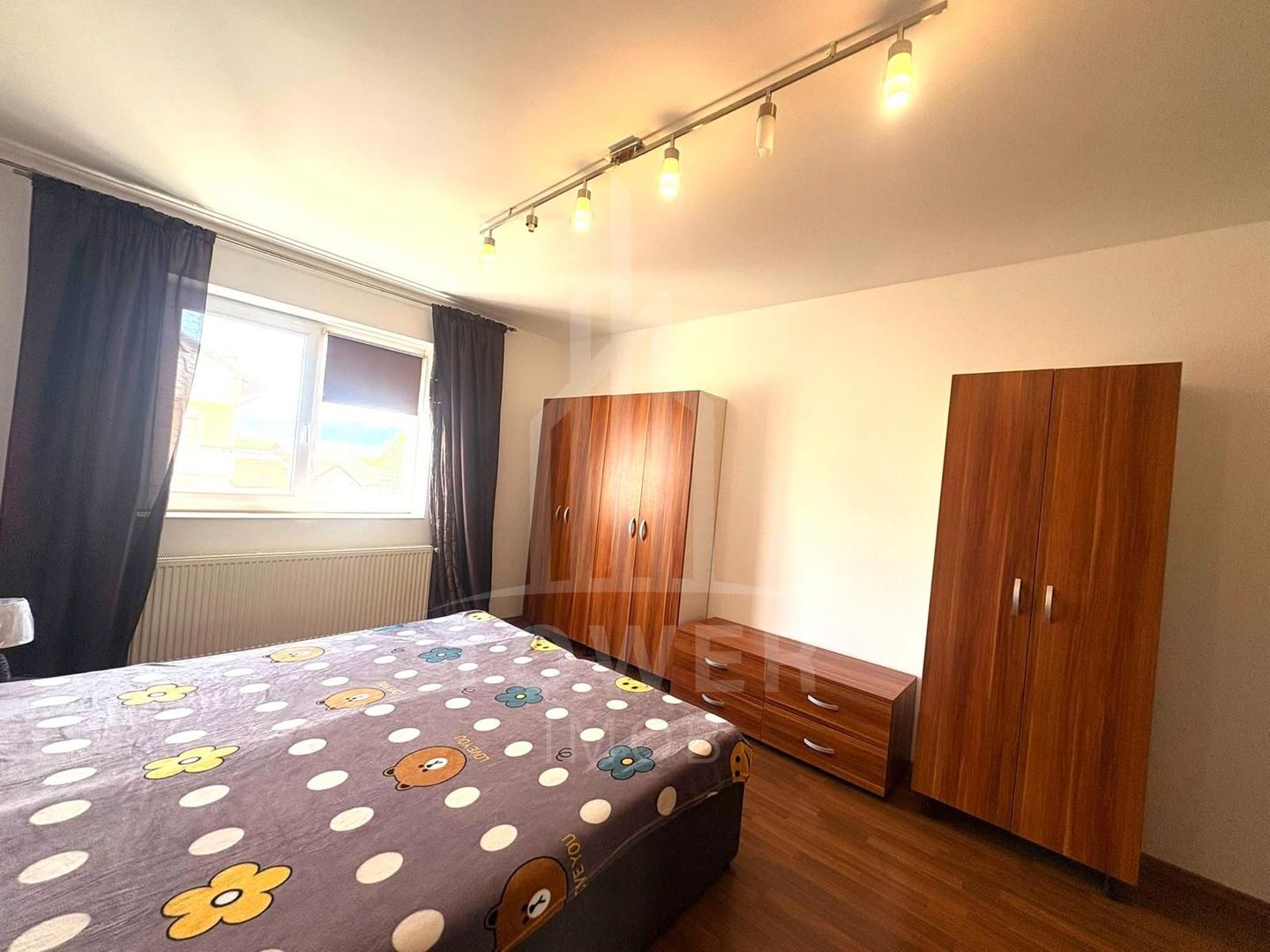 Apartament 3 camere de închiriat - Strada Frunzei - Poză 8